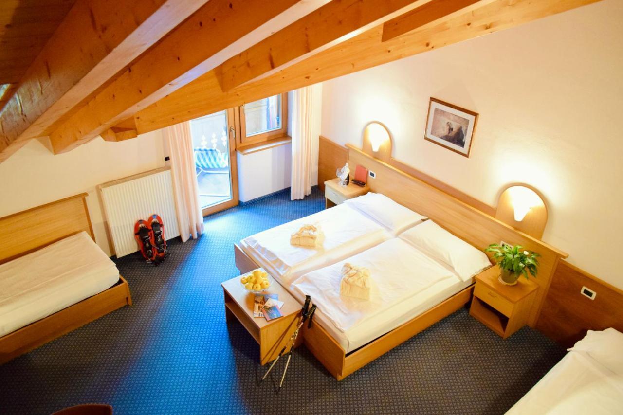 Hotel Waldheim Sarnonico Esterno foto