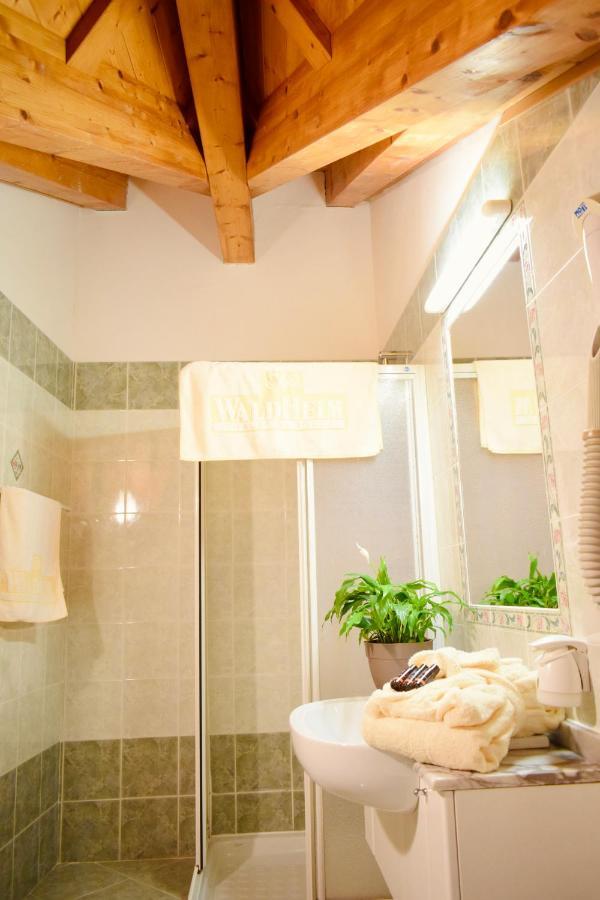 Hotel Waldheim Sarnonico Esterno foto