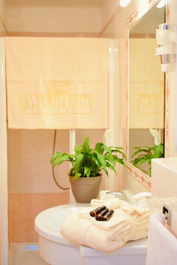 Hotel Waldheim Sarnonico Esterno foto