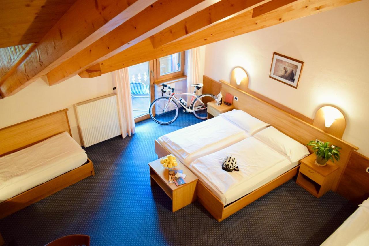 Hotel Waldheim Sarnonico Esterno foto