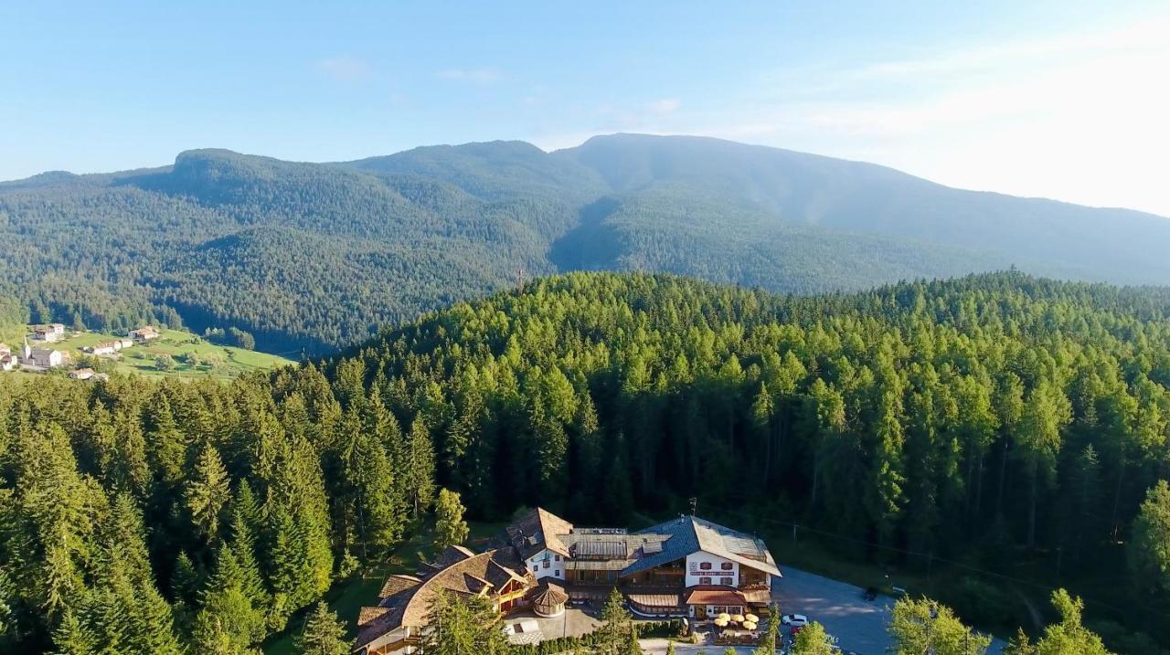 Hotel Waldheim Sarnonico Esterno foto