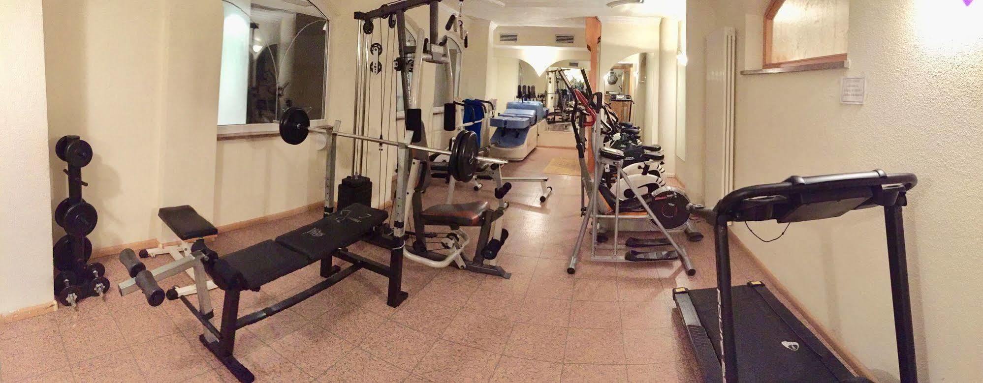 Hotel Waldheim Sarnonico Esterno foto